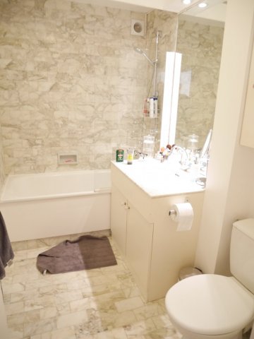 Location appartement meubléParis 75015