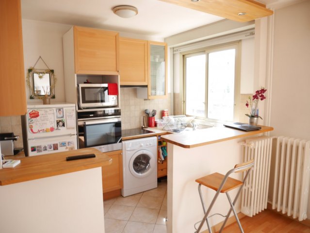 Location appartement meubléParis 75015