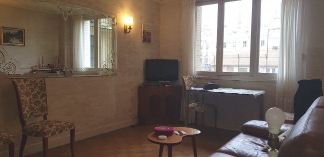 Location appartement meubléParis 75015