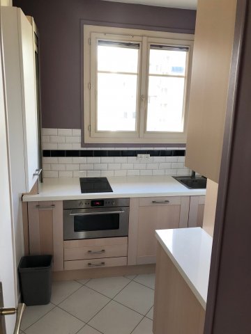 Location appartement meubléParis 75015