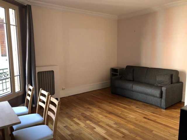 Location appartement meubléParis 75015