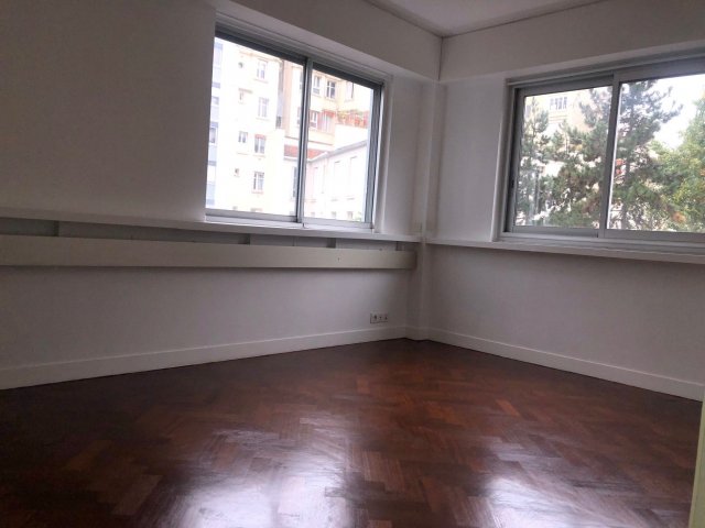 Location appartement Paris 75015