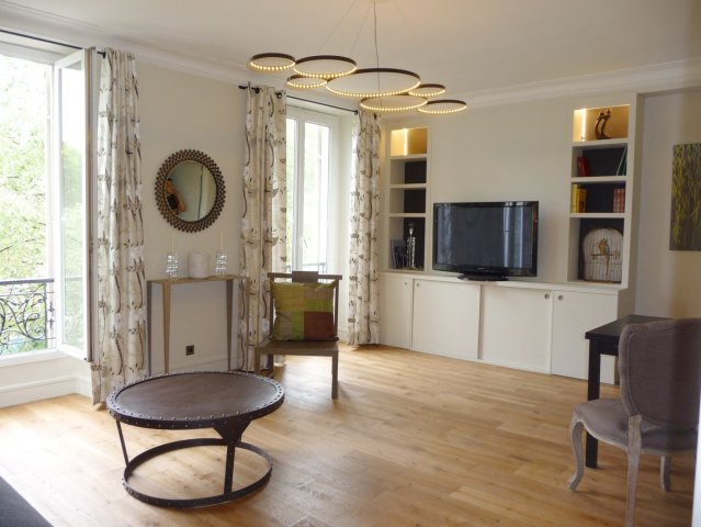 Location appartement meubléParis 75015