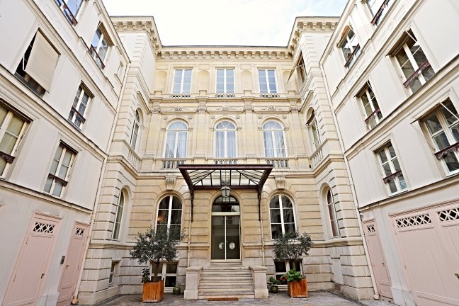 Location appartement Paris 75007