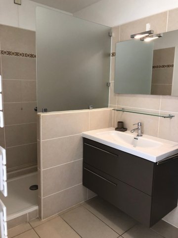 Location appartement Nimes 30000