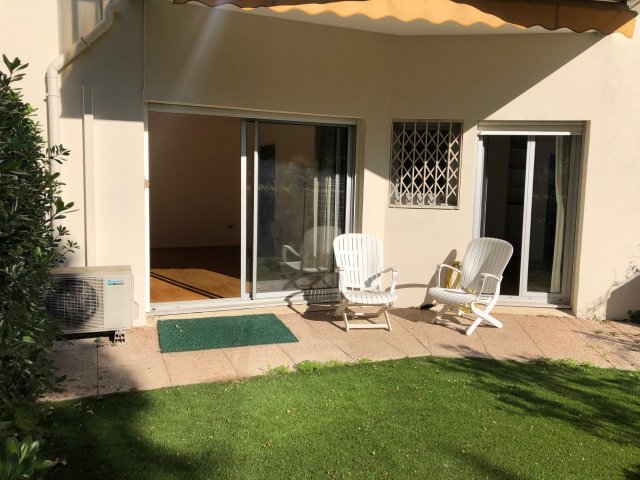 Location appartement Nimes 30000