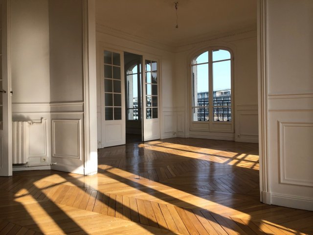 Location appartement Paris 75015
