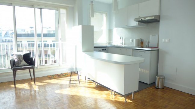 Location appartement meubléParis 75015