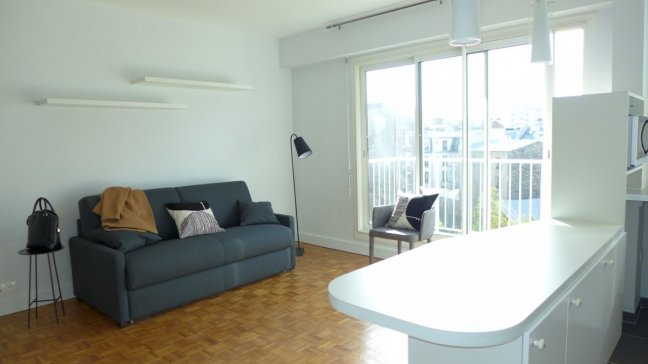 Location appartement meubléParis 75015